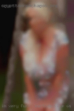 I'm very taboo and fuck in Martinsville, VA into different kinks.